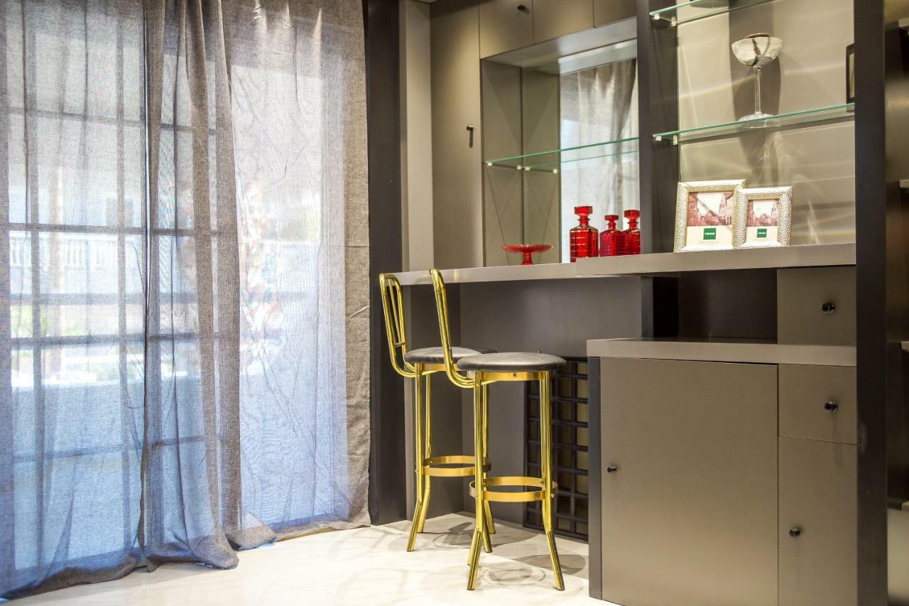 Flora's Place Apartment