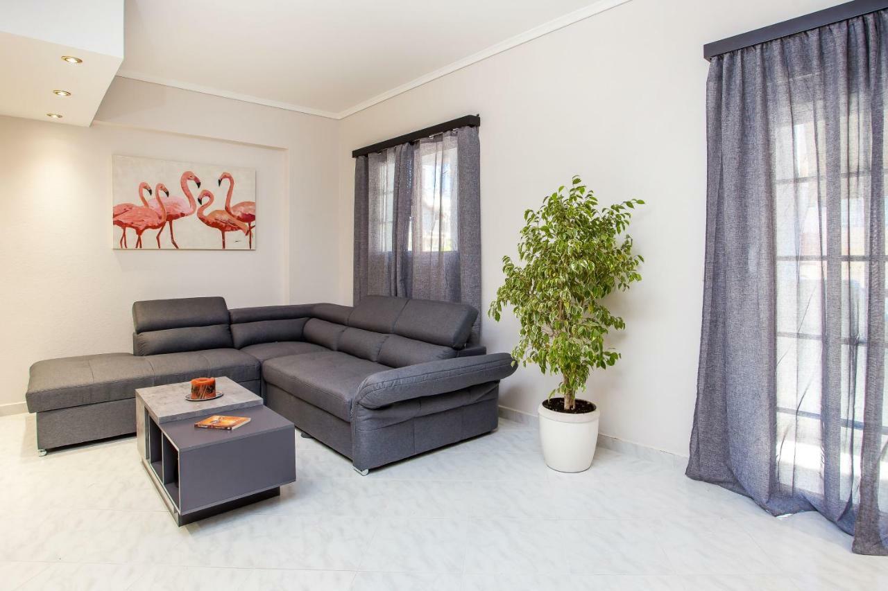 Apartment Flora's Place Rhodes City